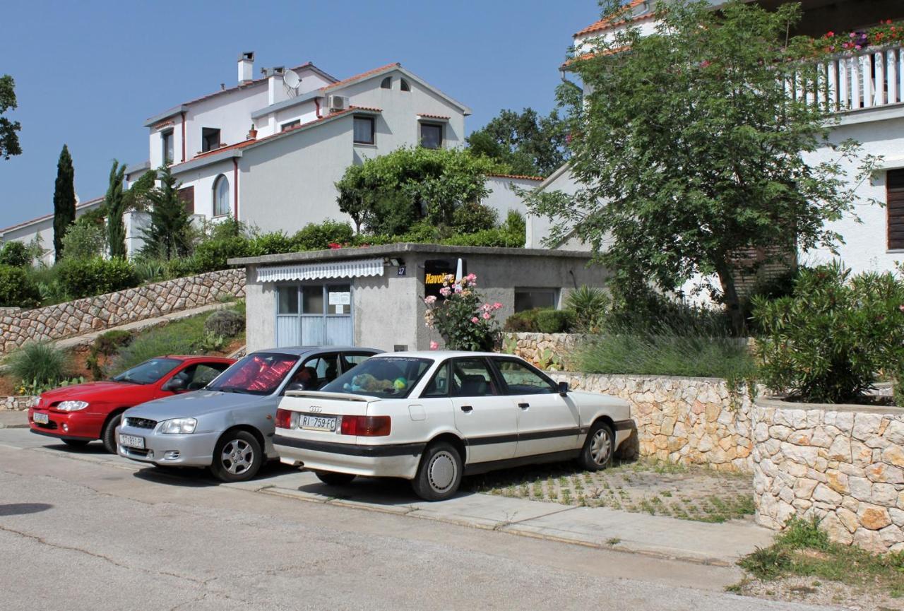Apartments With A Parking Space Njivice, Krk - 5427 Dış mekan fotoğraf